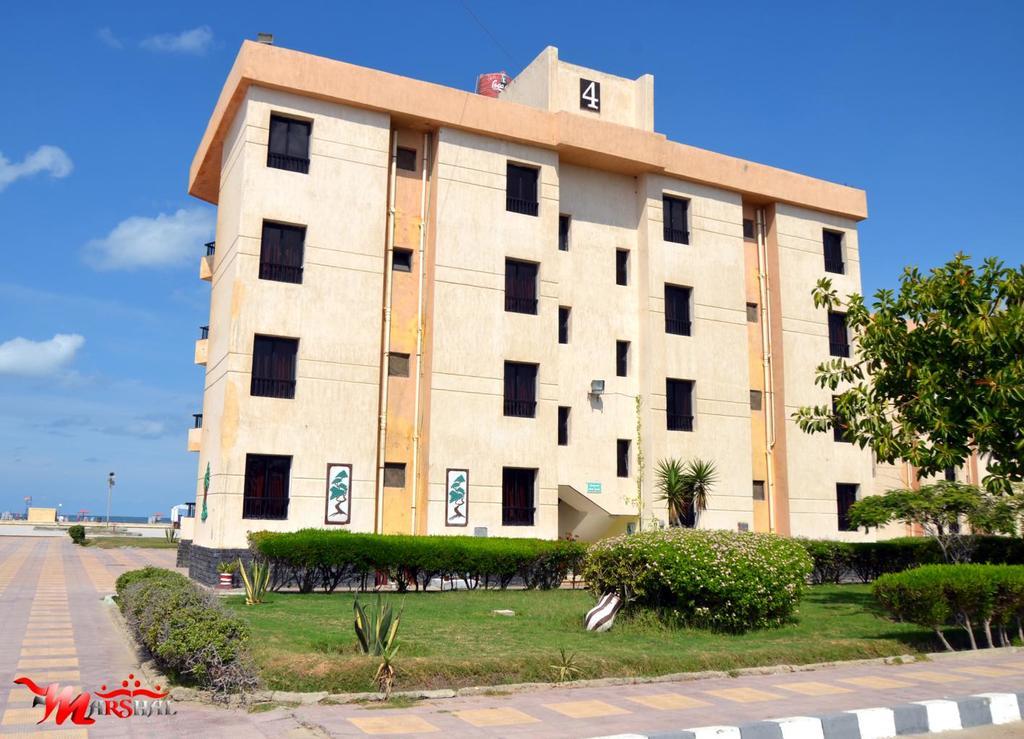Ras El Bar Apartments Armed Forces Екстериор снимка